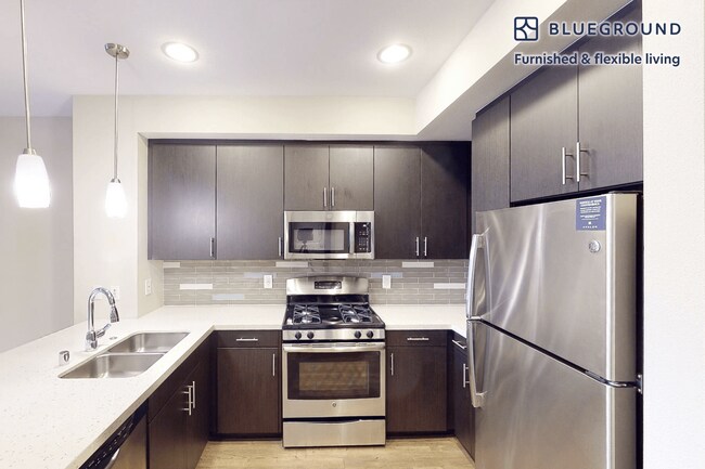 121 E Rte 66 unit FL1-ID5058A, Glendora, CA 91740 - photo 6