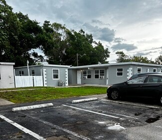 3049 2nd St, Fort Myers, FL 33916