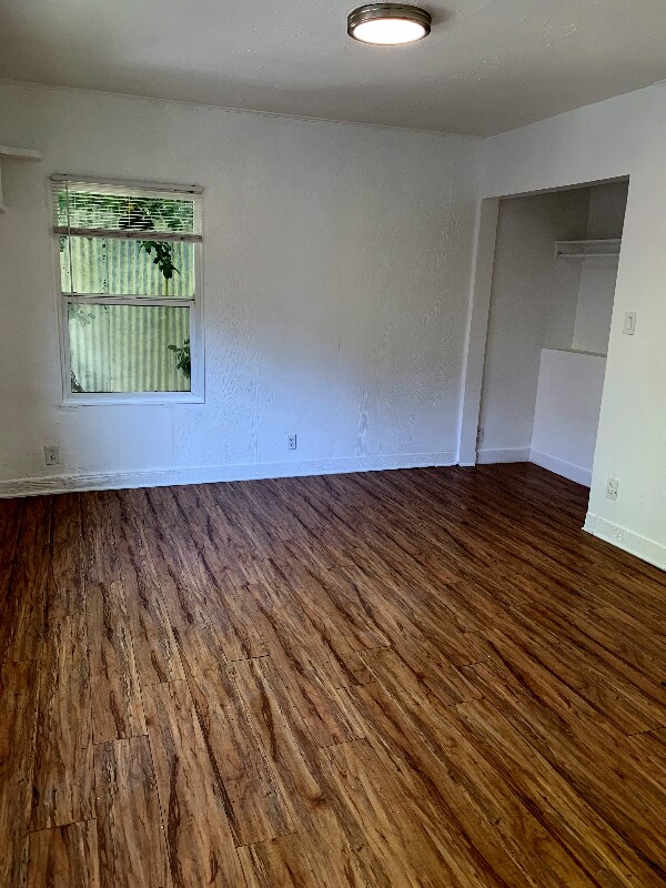 2032 Vista Del Mar Ave unit 16, Los Angeles, CA 90068 - photo 3