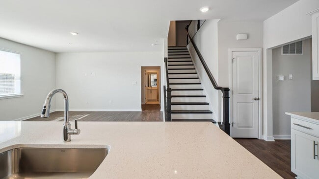 5 Comes Ridge Ct, Rosedale, MD 21237 - photo 5