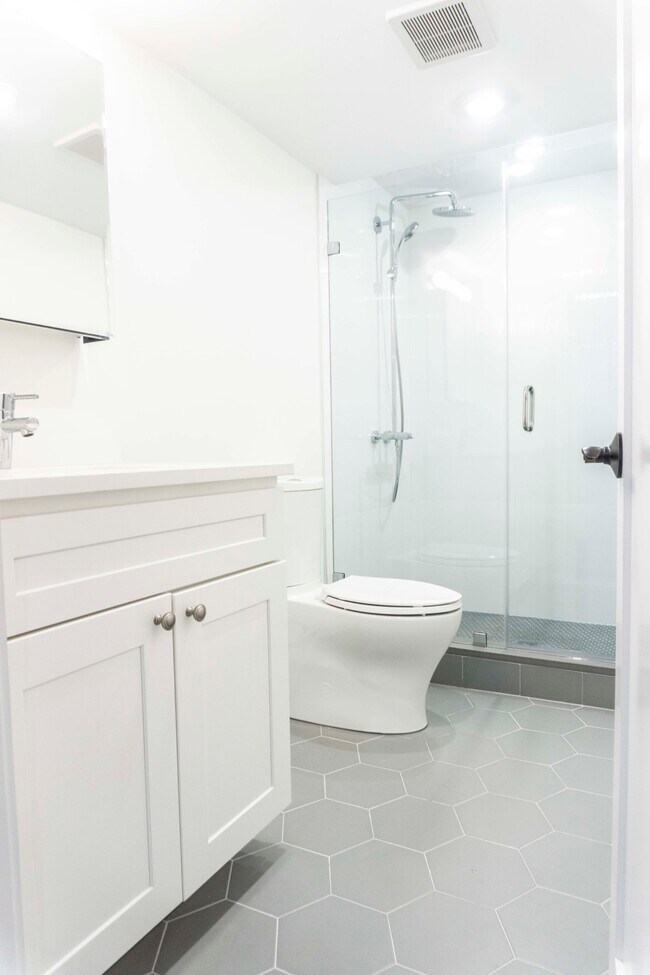 79 Linden St unit 4, Allston, MA 02134 - photo 6