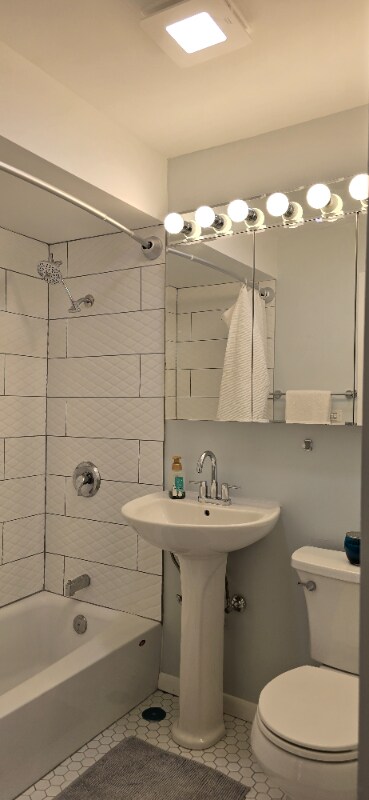 658 Washington Blvd, Oak Park, IL 60302 - photo 2