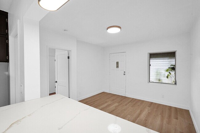 749 NE 122nd St unit 4, North Miami, FL 33161 - photo 5