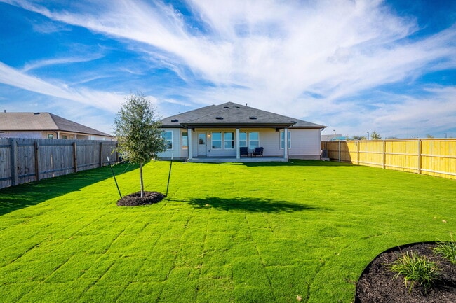 13305 Eppright Trace, Manor, TX 78653 - photo 2