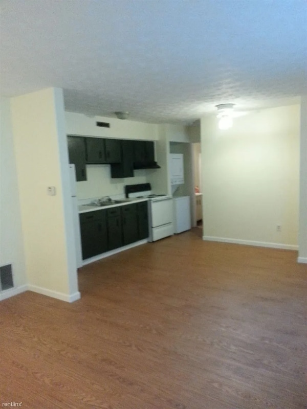 1725 Watson Rd SE unit e, Heath, OH 43056 - photo 5