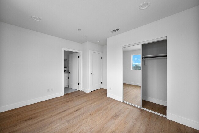 6645 Beck Ave unit 6647.5, North Hollywood, CA 91606 - photo 5