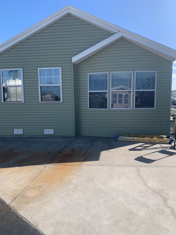 11089 Sunglow Ln, Fort Myers, FL 33908