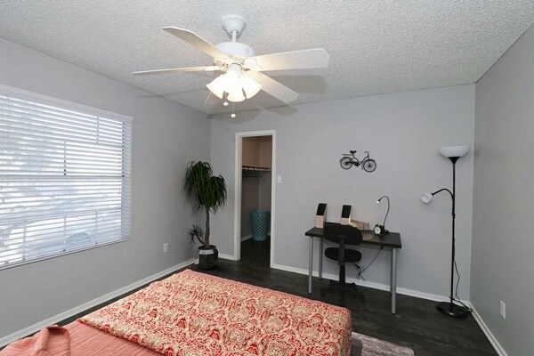 The Social Apartments, Austin, TX 78741 - photo 7