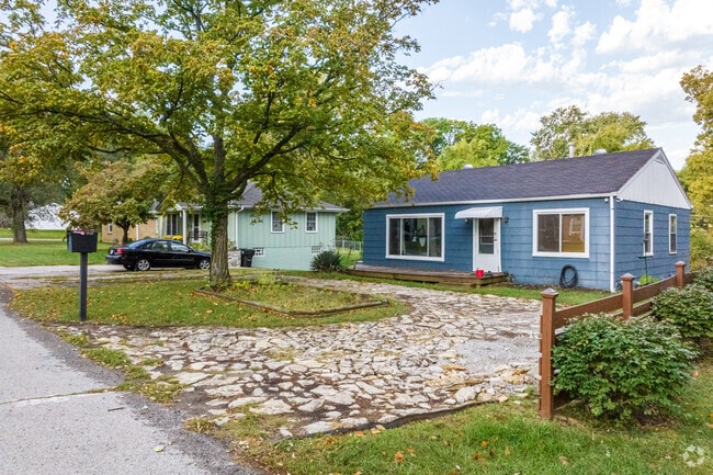 The streets of Rockwood are quiet and peaceful, lined with one-story homes.