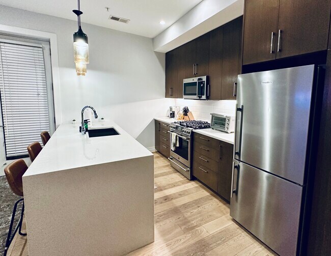 7101 Georgia Ave NW unit 2, Washington, DC 20012 - photo 4