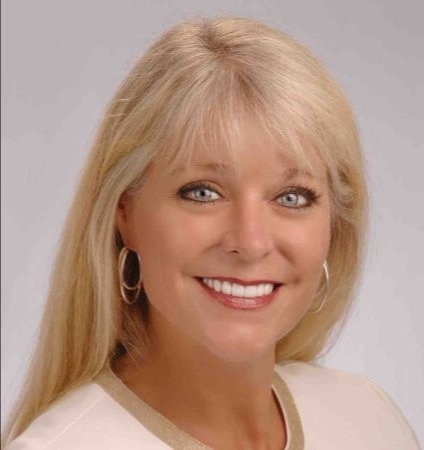 Dana Murphy | Real Estate Agent in St. Petersburg, FL - Homes.com