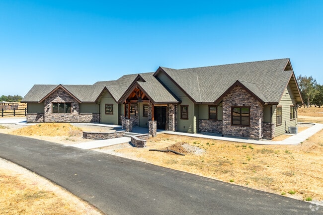 Find your dream newly built Traditional home in Wilton.