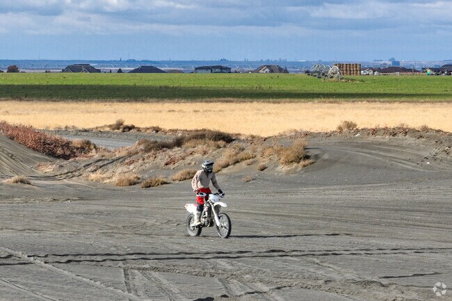 Fuel your adrenaline at Moses Lake Mud Flats and Sand Dunes.