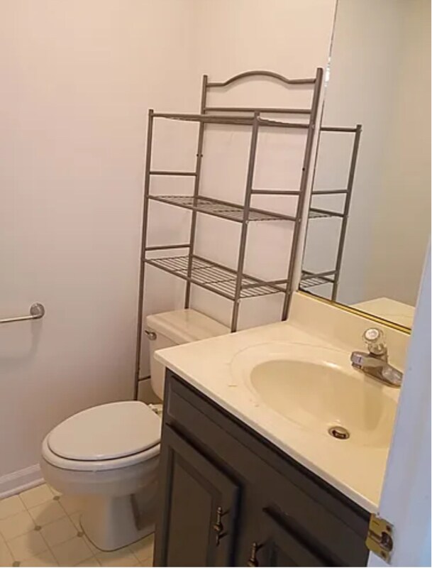 319 Bailey Rd unit 8, Kingston, TN 37763 - photo 3