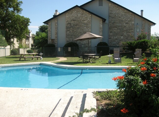 Woodwillow Townhomes and Duplexes, Austin, TX 78704 - photo 5