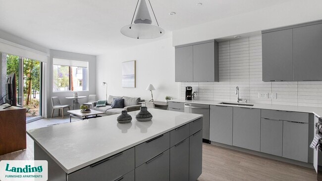 9235 W Russell Rd unit 261, Las Vegas, NV 89148 - photo 4