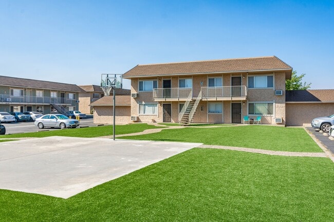 The Pinnacle, Redding, CA 96003 - photo 3