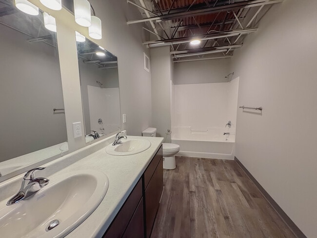 Skye Lofts Apartments, Albert Lea, MN 56007 - photo 4