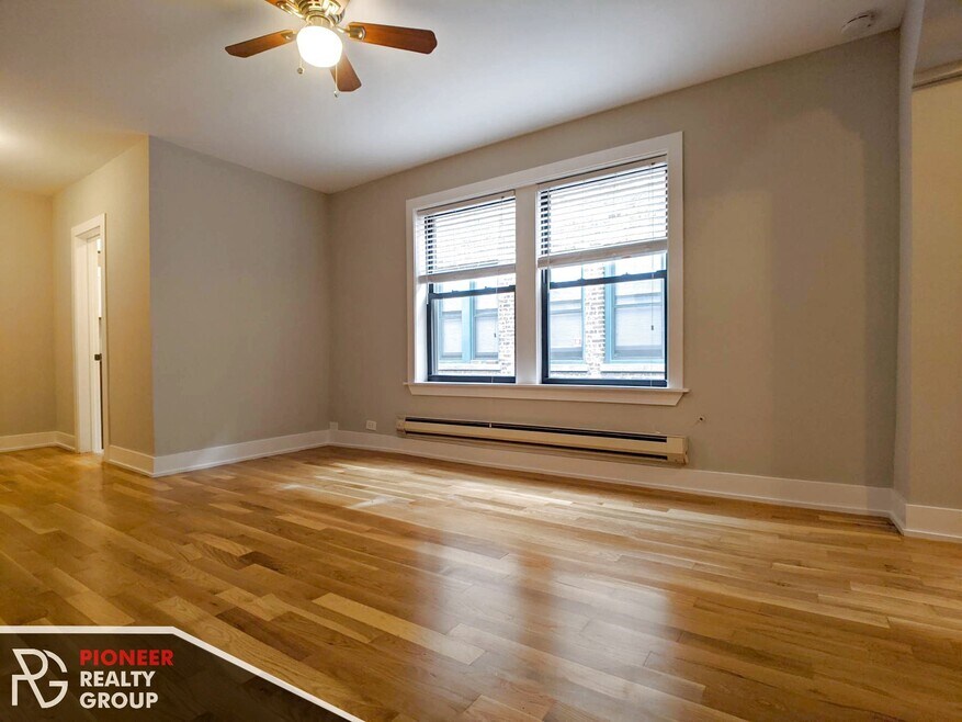 429 W Roscoe St unit 425-603, Chicago, IL 60657 - photo 1