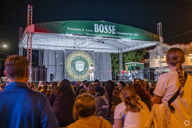 West Side Nut Club Festival brings out live music acts for all to enjoy.