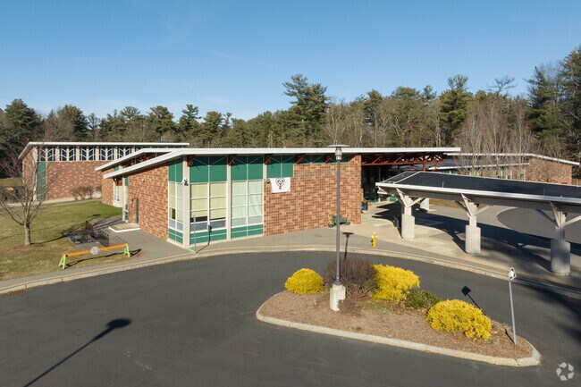 Country Elementary School in Weston received an overall score of A on niche.