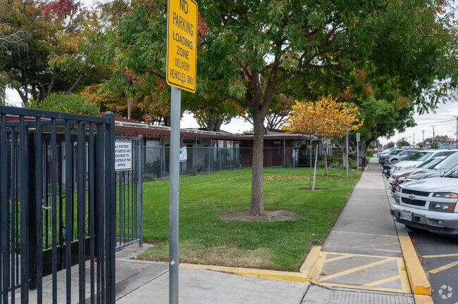 Caswell Elementary School serves students in the Ceres community.