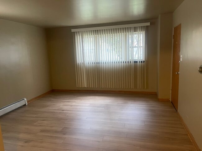 2130 S 16th Ave unit GS, Broadview, IL 60155 - photo 5