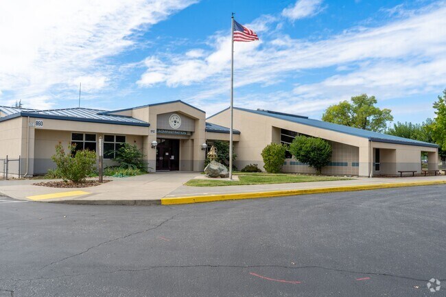 Northside Elementary School encourages students to reach their academic and social potential.