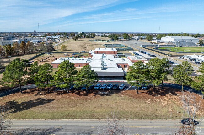 Everett Higgins Elementary School