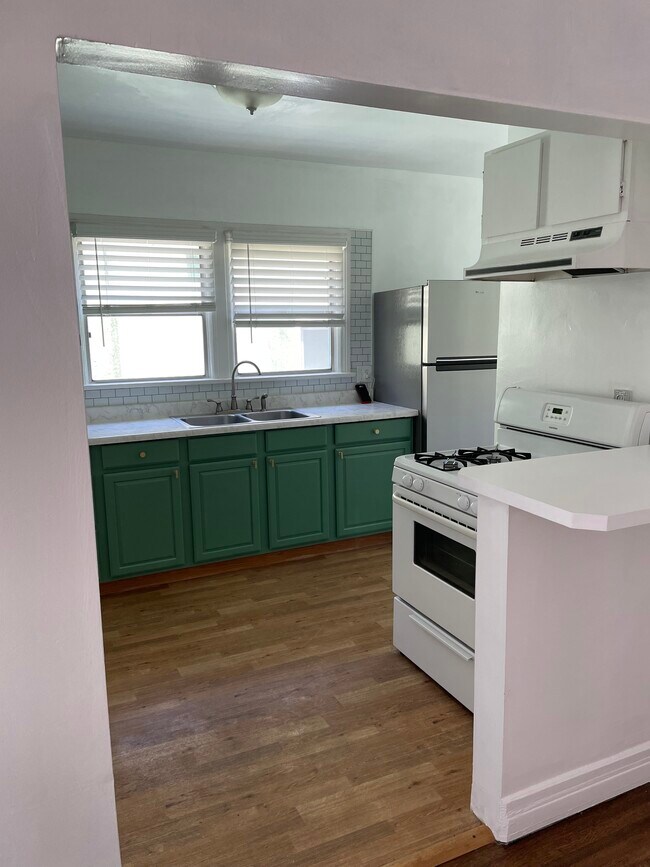 1432 Westerly Terrace, Los Angeles, CA 90026 - photo 5