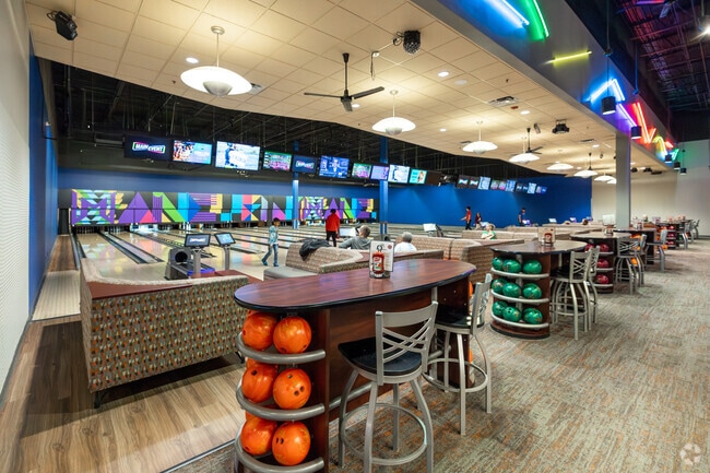 There's bowling for the whole family in the Interquest neighborhood.