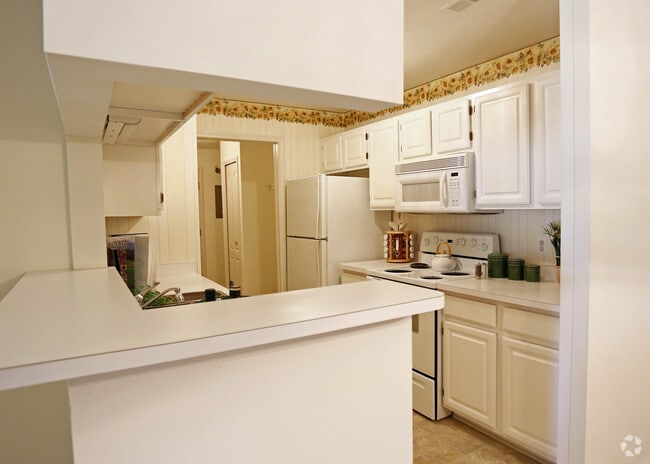 Summit Creek, Canton, MI 48188 - photo 5