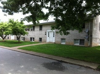 435 Burns Ave Unit 4, Indiana, PA 15701