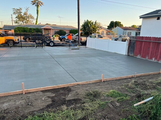 1215 W L St unit 2, Wilmington, CA 90744 - photo 3