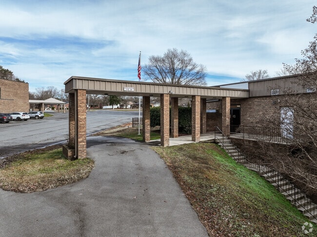 The drop off area of Faith Christian Academy in Kannapolis.