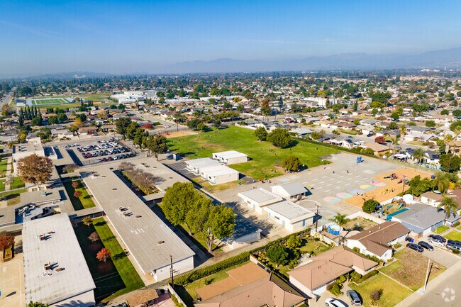 The beautiful campus of Monte Vista Elementary includes modern amenities for students.