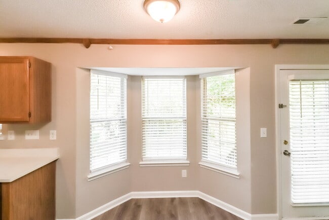 3014 Edmonton Place, Charlotte, NC 28269 - photo 7