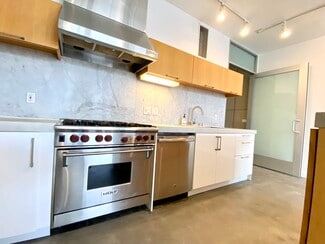 615 Hampton Dr Unit A108, Venice, CA 90291