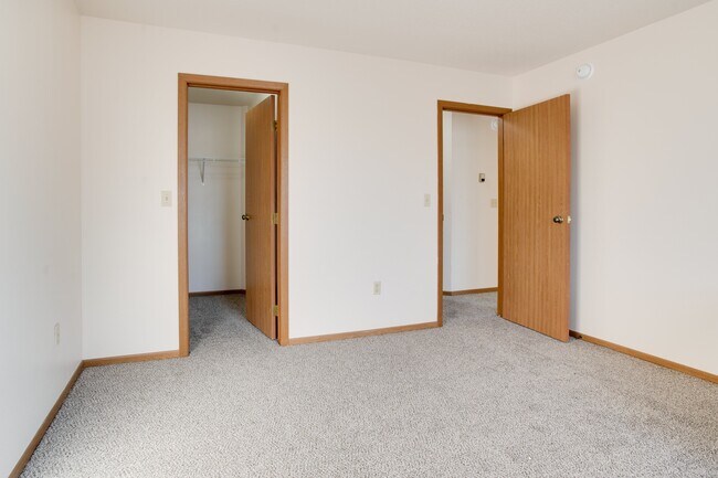Dock 9 Apartments, Fargo, ND 58103 - photo 6
