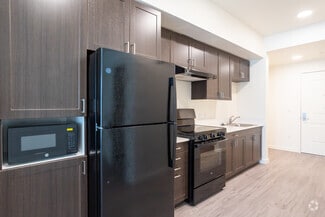 2660 Santa Maria Way, Santa Maria, CA 93455