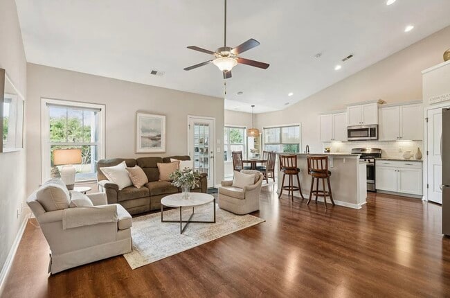 1546 Fishbone Dr, Johns Island, SC 29455 - photo 3