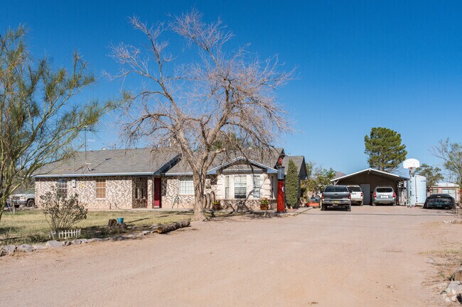 Homes built on brick foundations are seen throughout Mesquite.