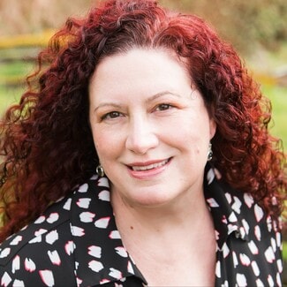 Stephanie Saunders
