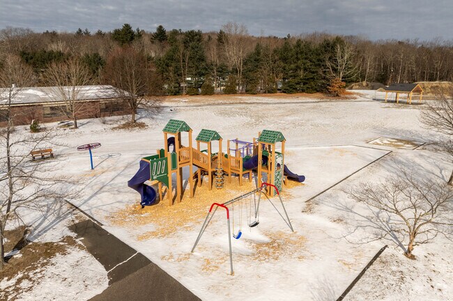 RK Finn Ryan Road School is a public elementary school in Florence.