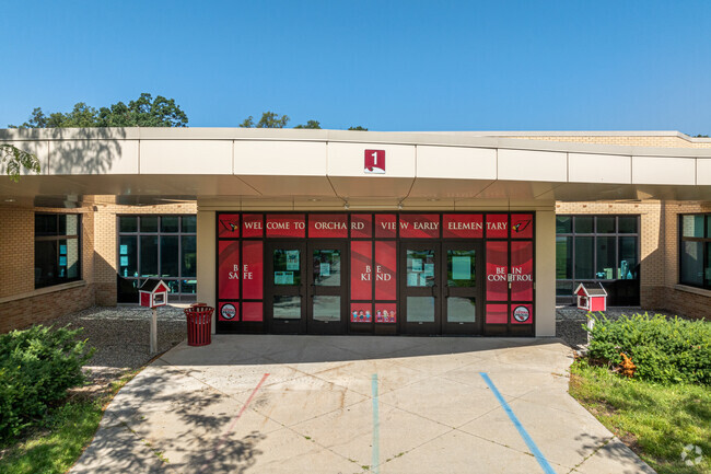 Orchard View Early Elementary School is located in Muskegon, Michigan.
