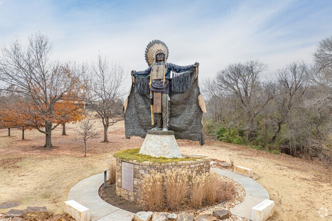 This sculpture is a depiction of Chief Touch The Clouds (1838 - 1905), a member of the Minneconjou Teton Lakota (Sioux) tribe.