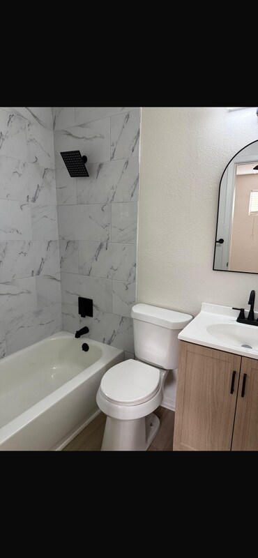 347 Ware Blvd, San Antonio, TX 78221 - photo 6