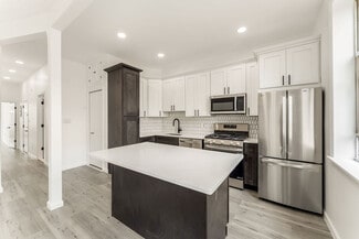 393 Baldwin Ave Unit 2F, Jersey City, NJ 07306