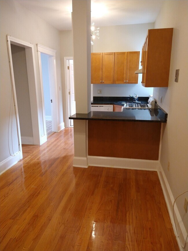 2 Albemarle Ct, Boston, MA 02136