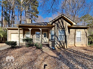 560 Meadowbrook Dr, McDonough, GA 30253